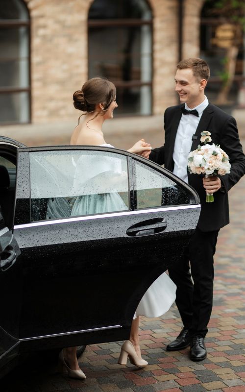 Wedding limousine service in San Diego